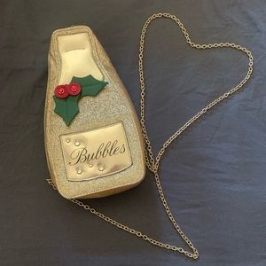 EUC Gold Bubbles purse